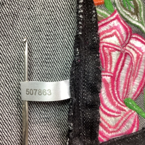 Chico’s Platinum Embroidered Black Denim Vest - Picture 9 of 10